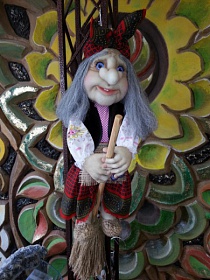 Интерьерная кукла - Баба Яга - оберег от нечисти