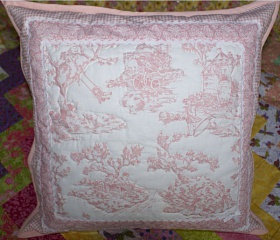 Подушка "Дети-розовый" 47х46 см